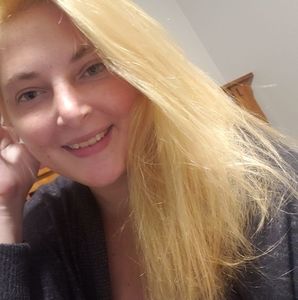 Meet your Posher, Rosalinda